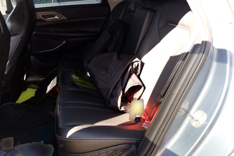 小鹏P5 2021款 550G中控内饰7004