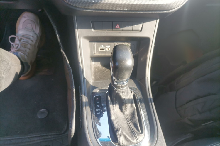 荣威360 2015款 1.5L 自动豪华版局部细节18