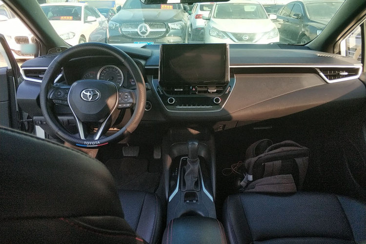 丰田 雷凌 2019款 185T CVT豪华版 国VI中控内饰12