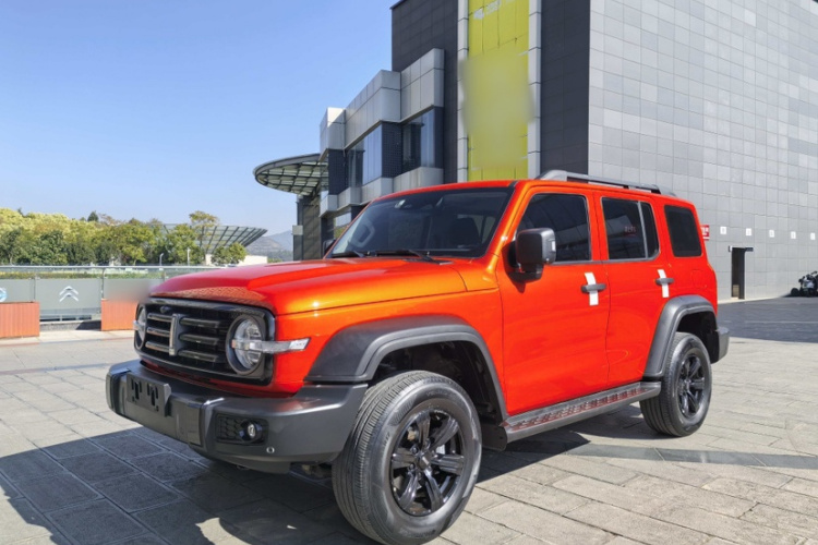 坦克300 2021款 越野版 2.0T 征服者车身外观6003