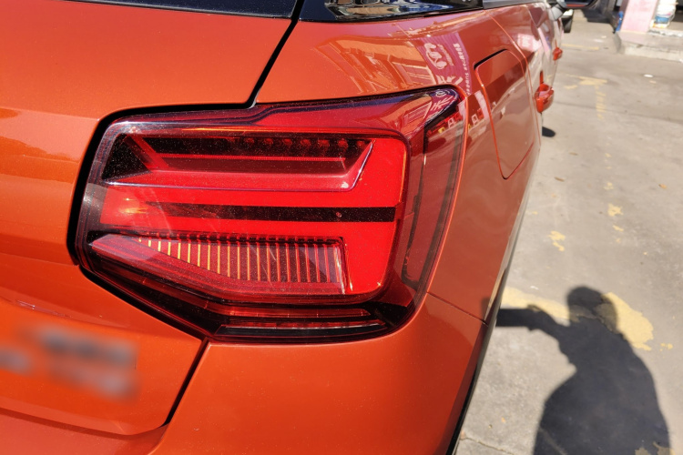 奥迪Q2L 2018款 35 TFSI 时尚动感型 国V车身外观9