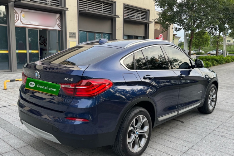 宝马X4 2014款 xDrive20i X设计套装车身外观6008