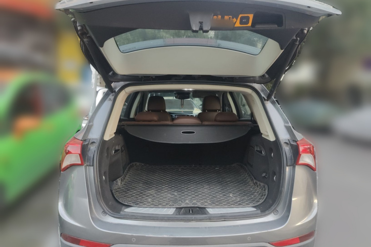 别克 昂科威 2018款 28T 四驱精英型局部细节23