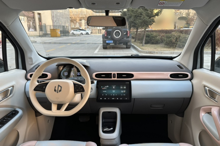 零跑汽车 零跑T03 2023款 403轻享版中控内饰7001