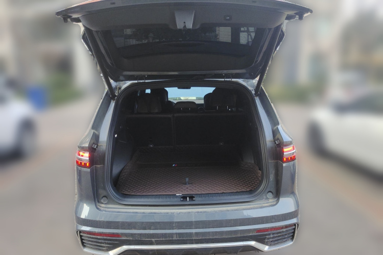 吉利汽车 星越L 2023款 2.0TD 高功自动两驱旗舰型中控内饰23