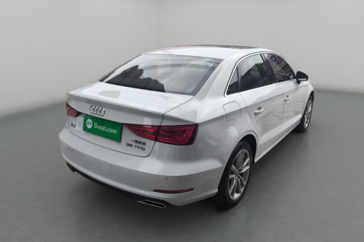 奥迪A3 2016款 Limousine 35 TFSI 风尚型车身外观7