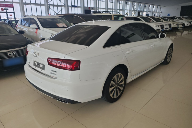 奥迪A6L 2017款 30 FSI 舒适型车身外观6003