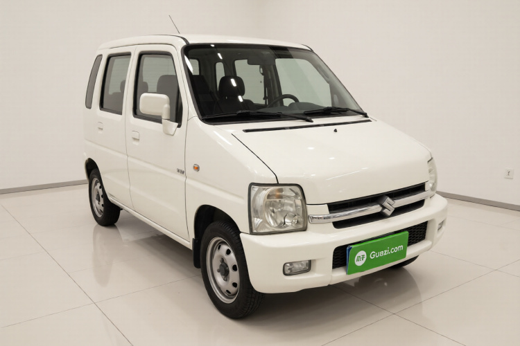 铃木 北斗星 2016款 1.4L 手动超值型车身外观3