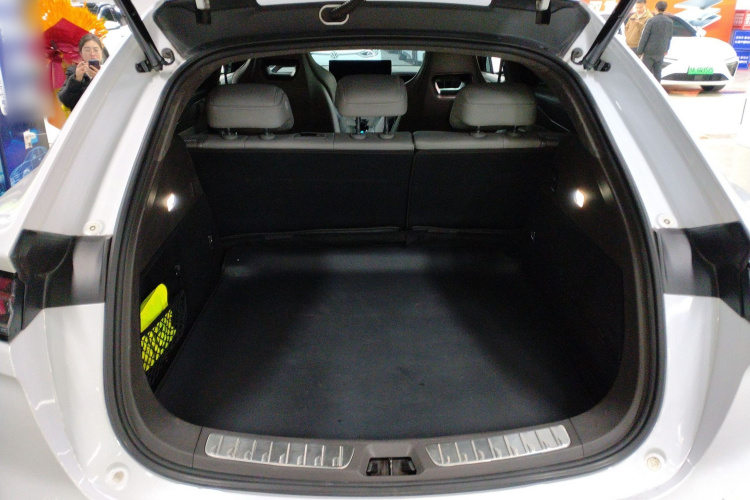 腾势N7 2023款 长续航性能版局部细节23