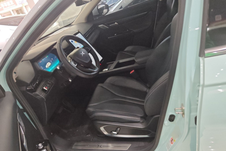 小鹏G3 2021款 G3i 460N局部细节19