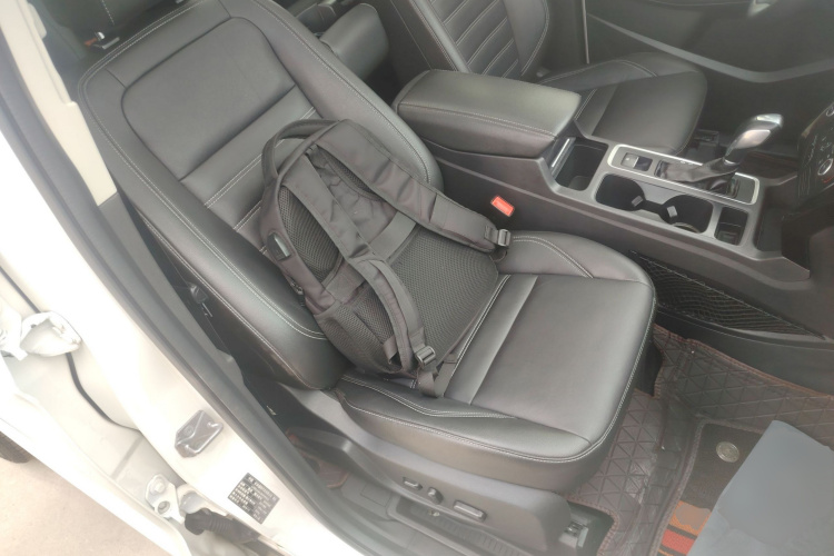 福特 翼虎 2019款 EcoBoost 180 两驱豪翼型 国VI局部细节41