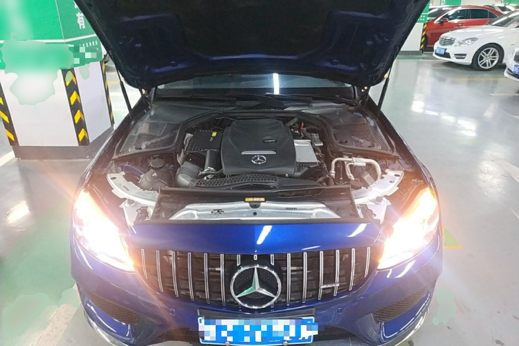 奔驰C级 2018款 C 180 L 时尚型运动版局部细节24