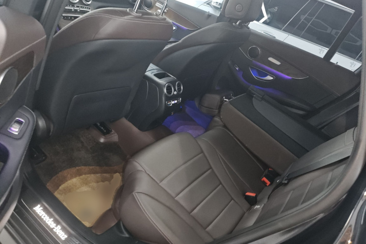 奔驰GLC 2022款 GLC 300 L 4MATIC 动感型臻藏版中控内饰7004