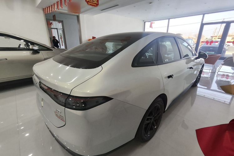 埃安 AION RT 2025款 520智豪版车身外观6003