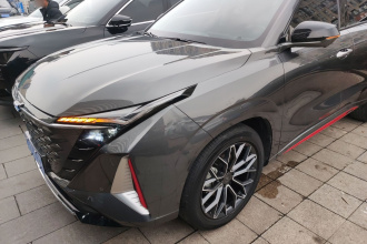 长安欧尚Z6 2022款 蓝鲸 1.5T DCT智领型城市版