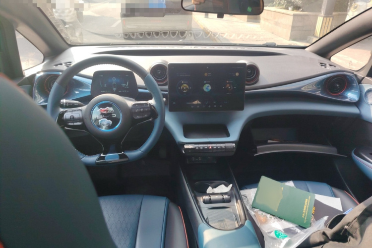 比亚迪 海豚 2021款 405km 时尚版中控内饰7002