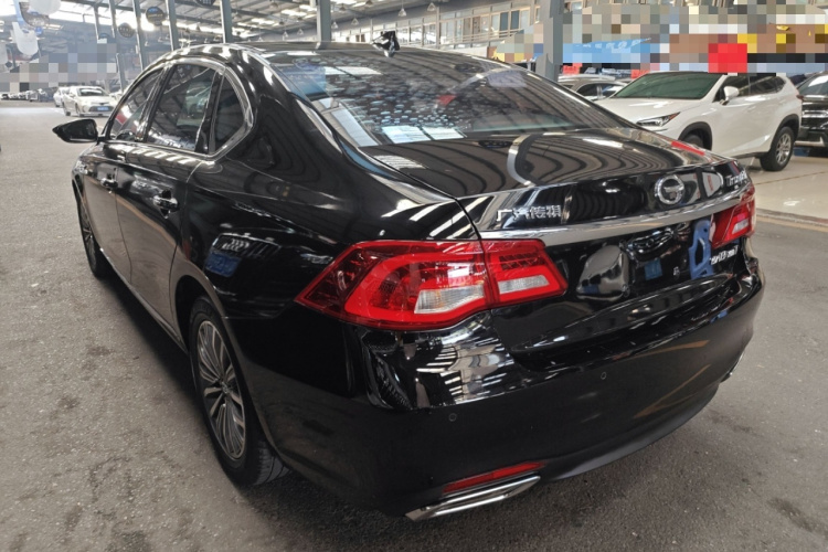 广汽传祺 传祺GA8 2017款 280T 尊享版车身外观6003