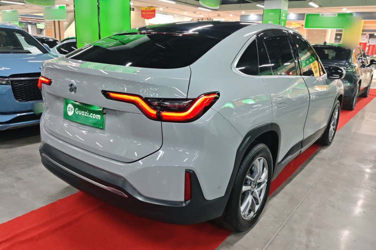 蔚来EC6 2020款 605KM 运动版车身外观7