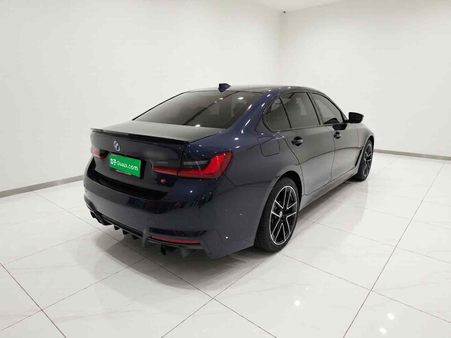 宝马i3 2024款 eDrive 40 L 曜夜运动套装(5)
