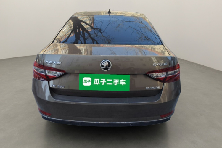 斯柯达 速派 2016款 TSI280 DSG创行版车身外观6