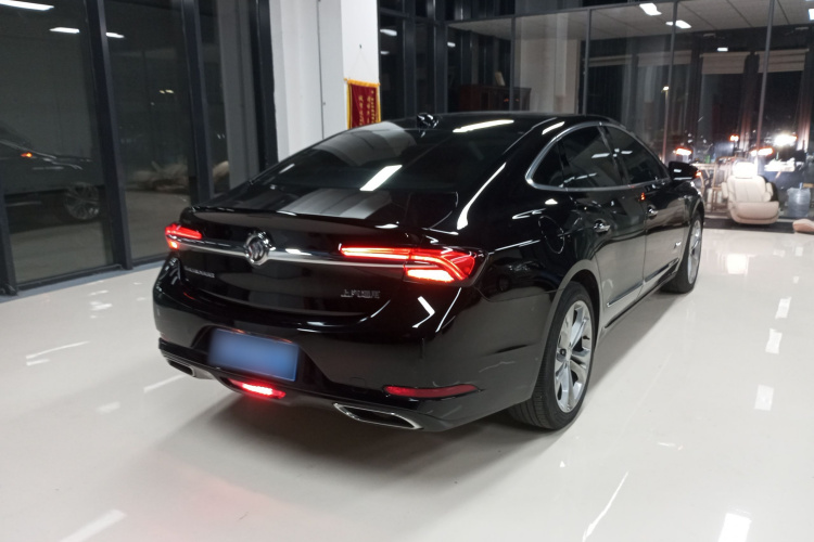 别克 君越 2022款 Avenir艾维亚 先享型车身外观6005