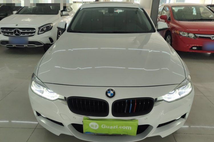 宝马3系 2019款 320Li M运动套装车身外观2