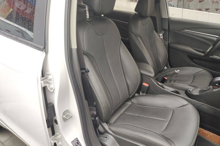 别克 英朗 2019款 18T 自动互联精英型 国VI局部细节41