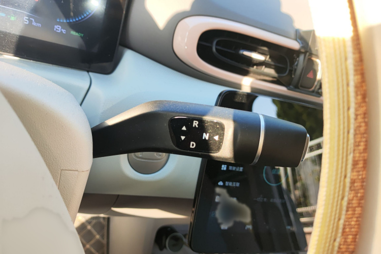 零跑汽车 零跑T03 2024款 200轻享版局部细节18