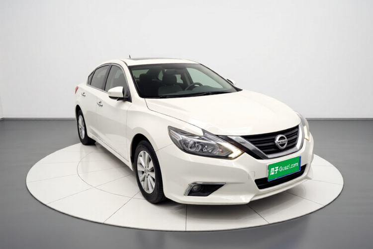 日产 天籁 2018款 2.0L XL 智进版车身外观3