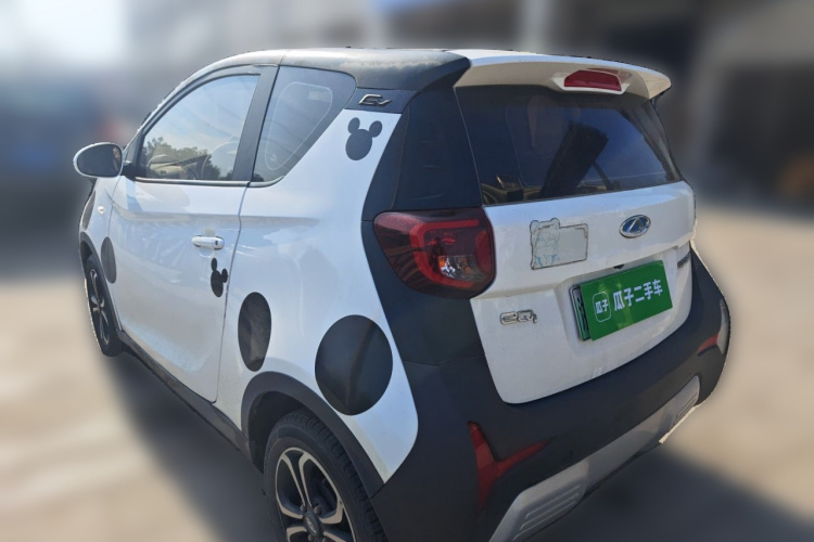 奇瑞 小蚂蚁 2021款 20万蚁粉款 朝气版 磷酸铁锂 301km车身外观5