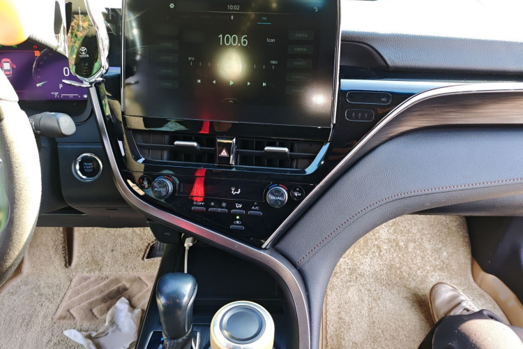 丰田 凯美瑞 2021款 2.5G 豪华版局部细节16