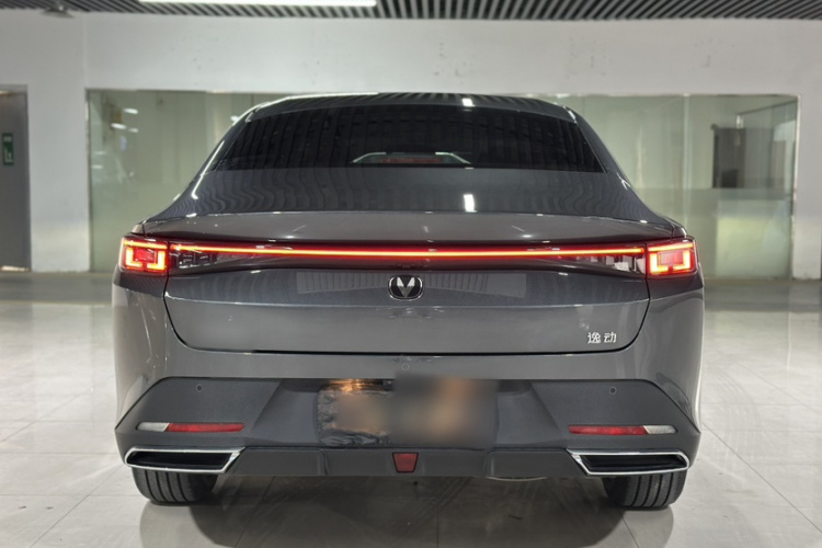 长安 逸动 2025款 蓝鲸 1.5T 500Bar尊贵型车身外观6008