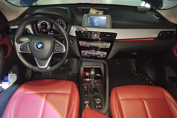 宝马X1 2019款 sDrive20Li 领先型中控内饰7002