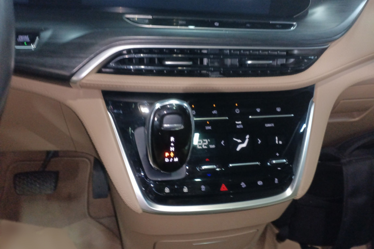 别克GL8 2021款 ES陆尊 653T 尊享型局部细节18