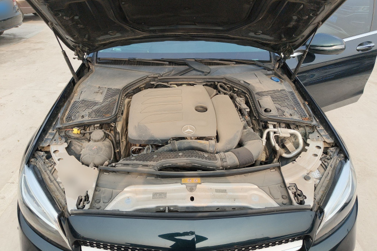 奔驰C级 2021款 C 200 L 时尚型运动版机舱底盘24