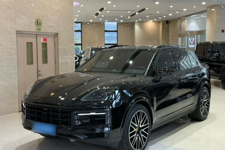 保时捷 2025款 Cayenne 3.0T车身外观1