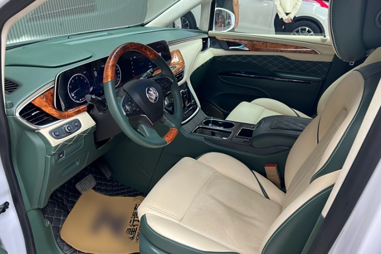 别克GL8 2021款 ES陆尊 653T 尊享型中控内饰7007