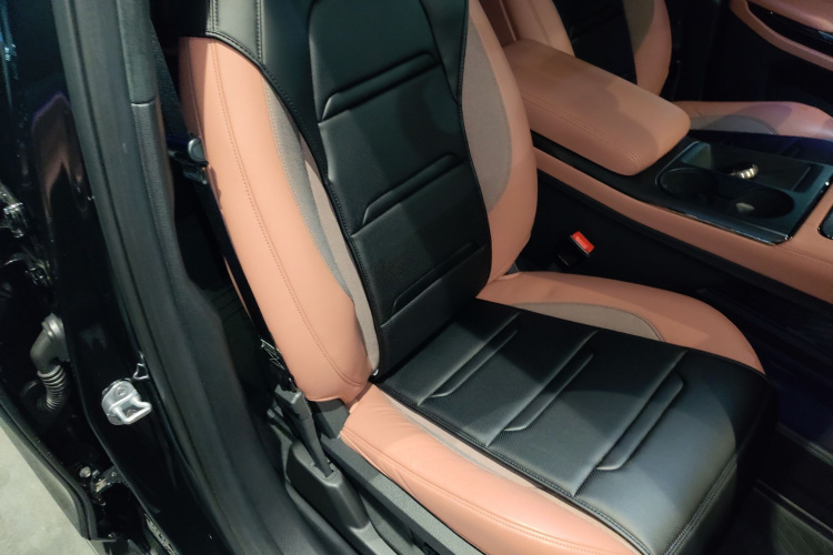 蔚来EC6 2022款 75kWh 运动版局部细节41