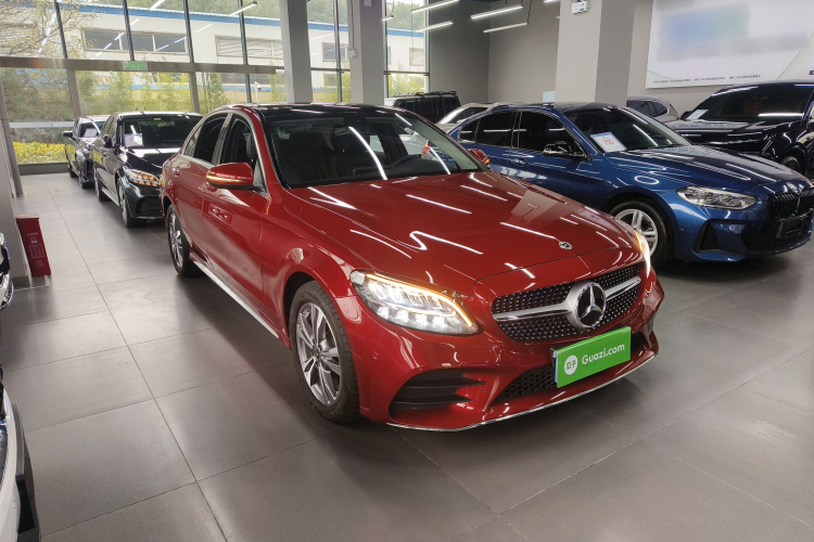 奔驰C级 2021款 C 200 L 时尚型运动版车身外观3