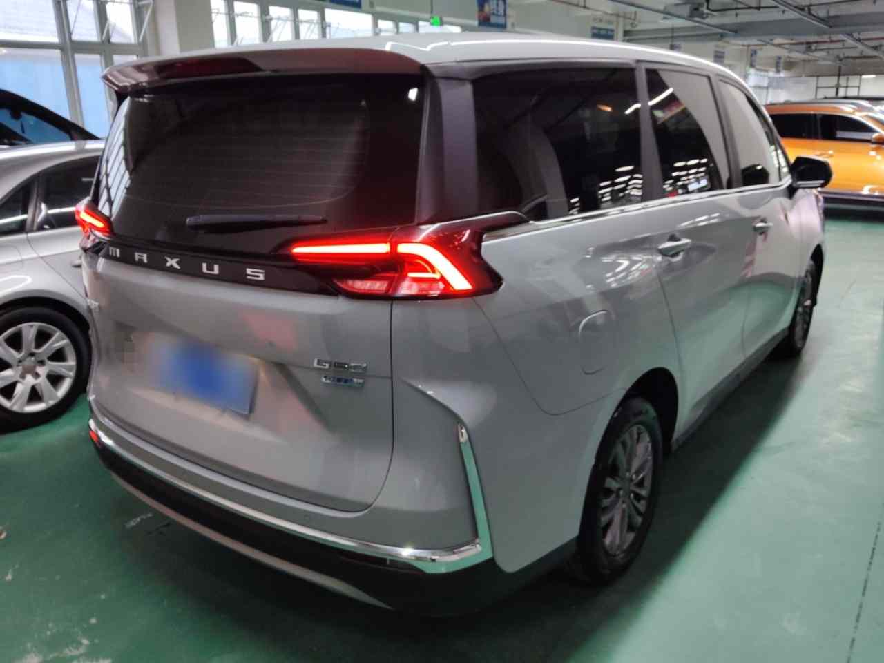 上汽大通MAXUS 大通G50 2023款 PLUS 1.5T 幸福推荐自动启航版(4)