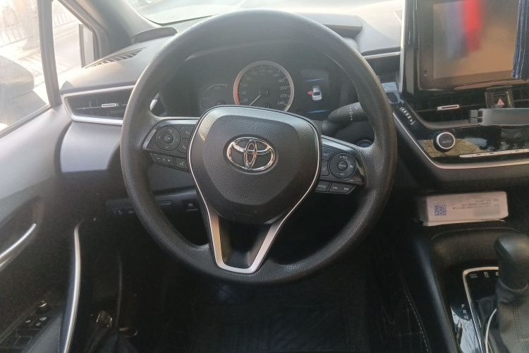 丰田 雷凌 2022款 双擎 1.8H E-CVT豪华版中控内饰13