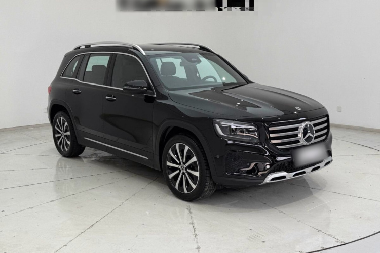 奔驰GLB 2024款 改款 GLB 220 时尚型车身外观6002