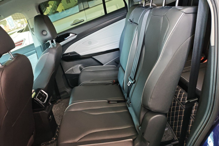 大众 ID.6 X 2021款 Pure 纯净版中控内饰21