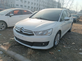 雪铁龙 世嘉 2013款 三厢 2.0L 自动品悦型