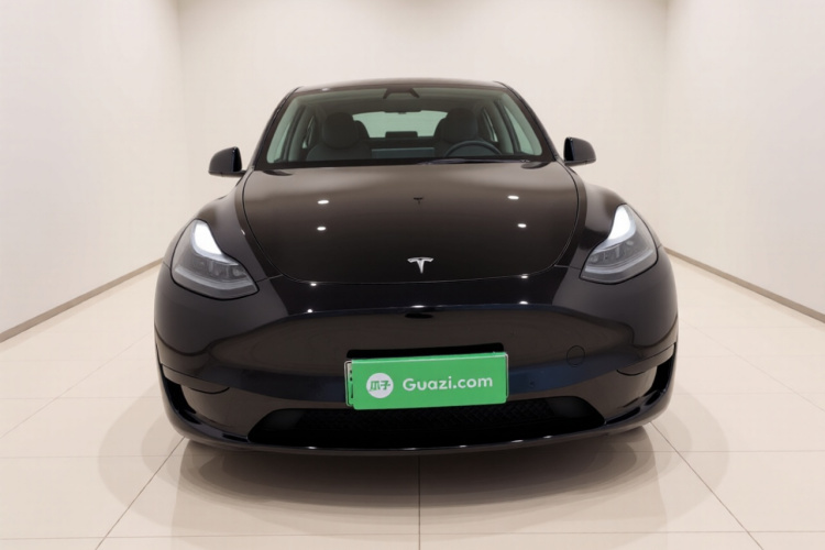 特斯拉 Model Y 2022款 改款 后轮驱动版车身外观2