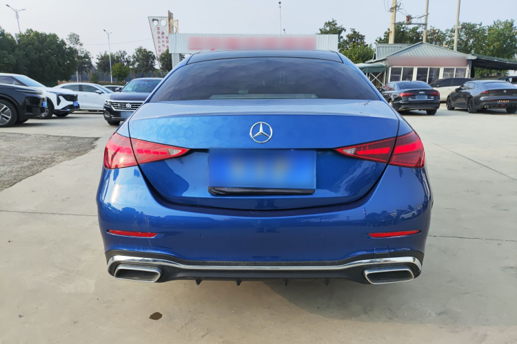 奔驰C级 2022款 C 200 L 运动版车身外观6