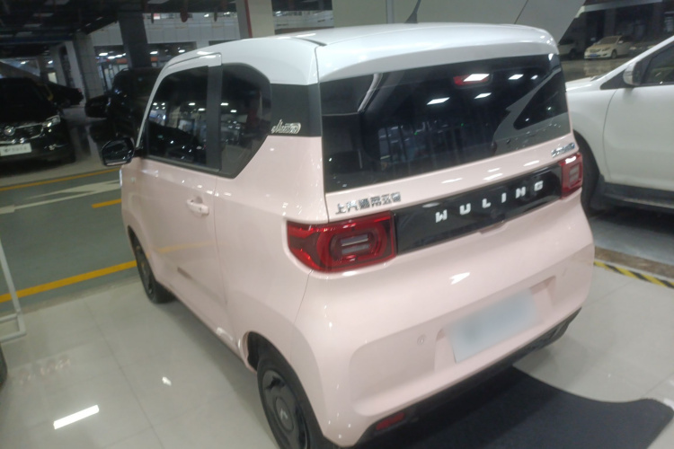 五菱汽车 宏光MINIEV 2022款 马卡龙臻享款 磷酸铁锂车身外观4