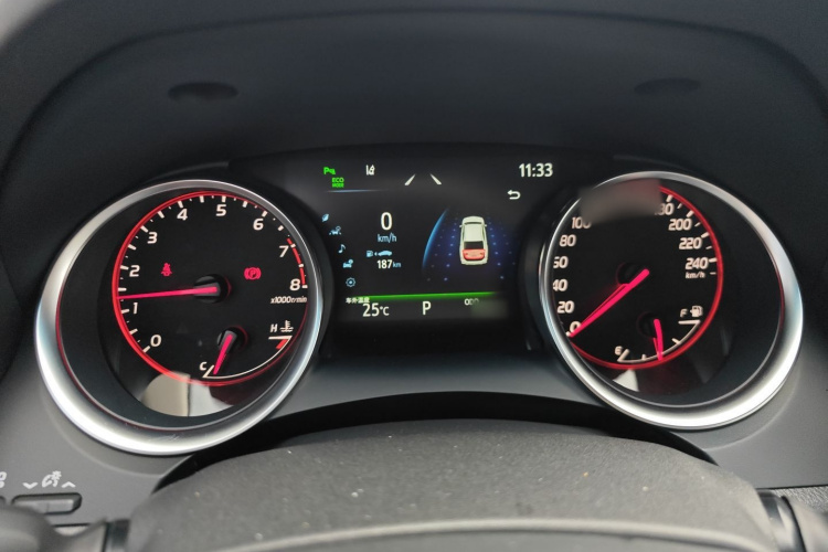 丰田 凯美瑞 2021款 2.0S 锋尚版局部细节14