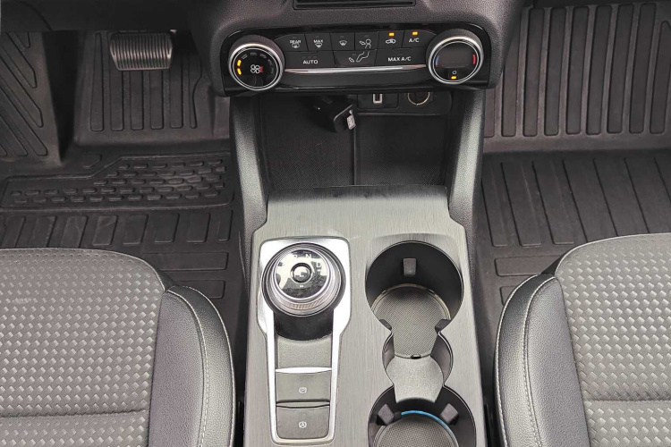 福特 福克斯 2020款 两厢 EcoBoost 180 自动锋潮型中控内饰7003