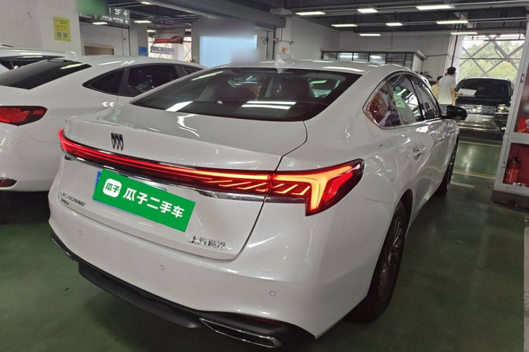 别克 君越 2025款 28T 白金版车身外观6005